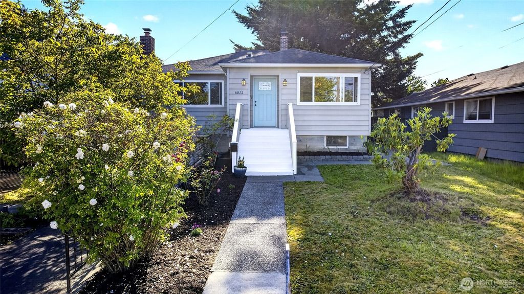 6831 S Yakima Avenue, Tacoma, WA 98408