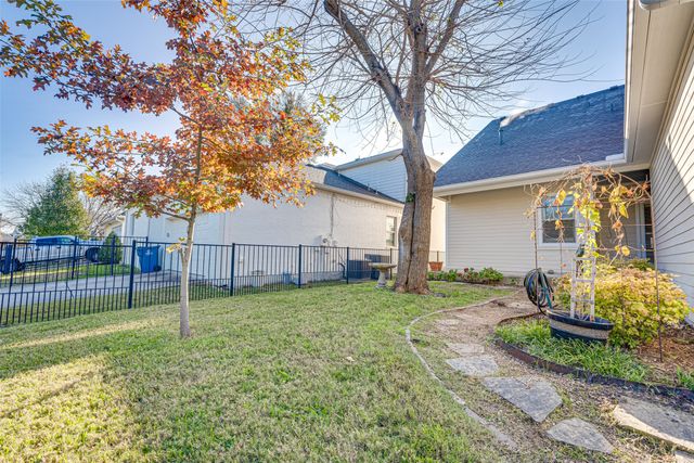 895 Ivy Lane, Rockwall, TX 75087