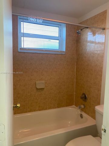 1975 NE 135th Street 2D, North Miami, FL 33181