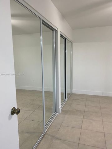 1975 NE 135th Street 2D, North Miami, FL 33181