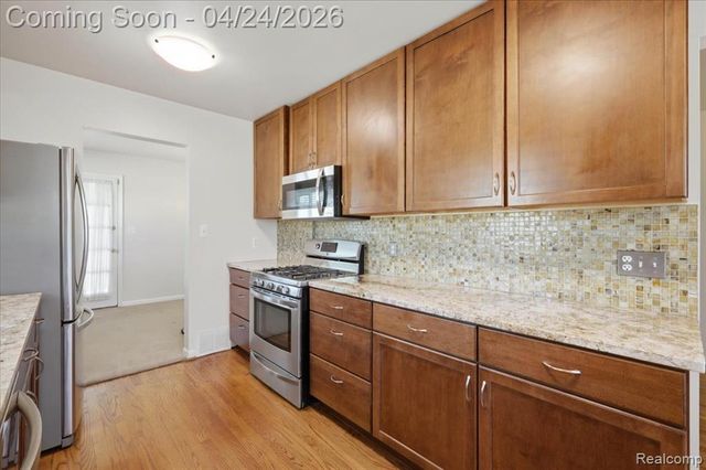 13111 Northfield Boulevard, Oak Park, MI 48237