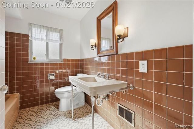 13111 Northfield Boulevard, Oak Park, MI 48237