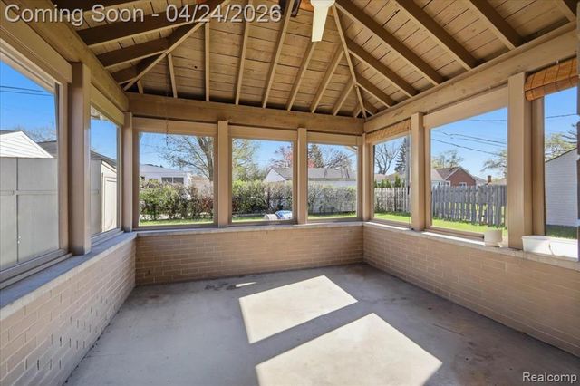 13111 Northfield Boulevard, Oak Park, MI 48237