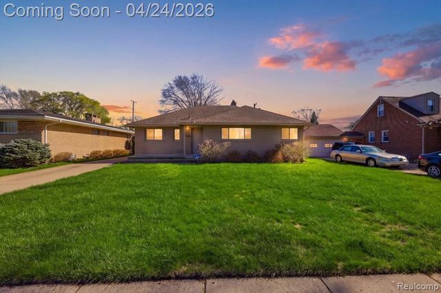 13111 Northfield Boulevard, Oak Park, MI 48237