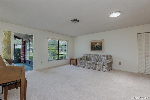 80 Sycamore Circle, Homosassa, FL 34446