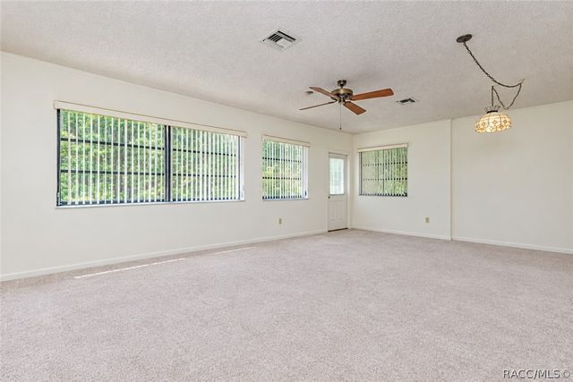 80 Sycamore Circle, Homosassa, FL 34446