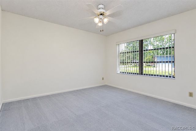 80 Sycamore Circle, Homosassa, FL 34446