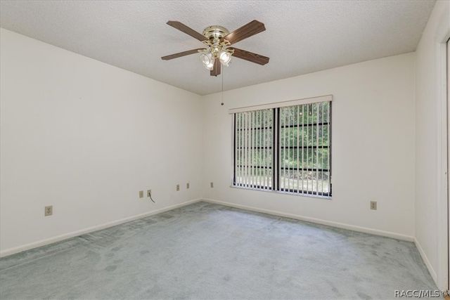 80 Sycamore Circle, Homosassa, FL 34446