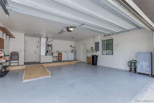 80 Sycamore Circle, Homosassa, FL 34446