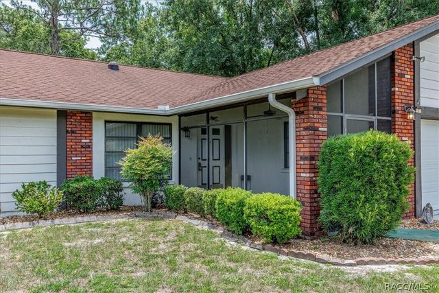 80 Sycamore Circle, Homosassa, FL 34446