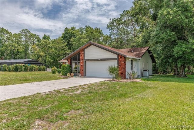 80 Sycamore Circle, Homosassa, FL 34446