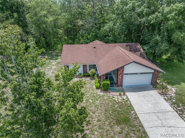 80 Sycamore Circle, Homosassa, FL 34446