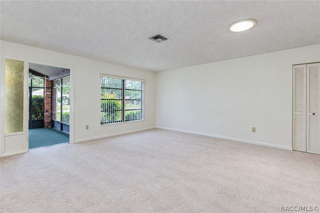 80 Sycamore Circle, Homosassa, FL 34446