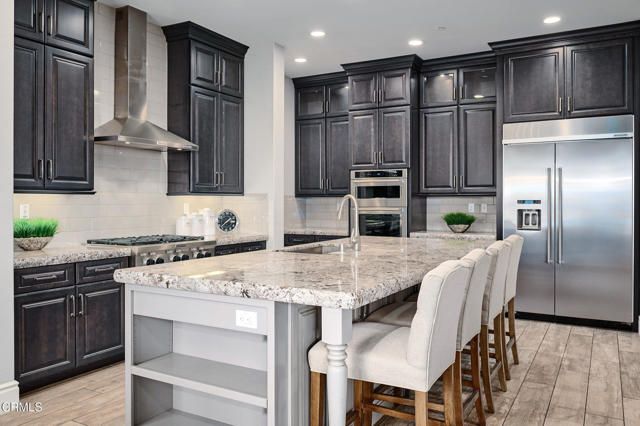 8300 Mariposa Court, West Hills (los Angeles), CA 91304