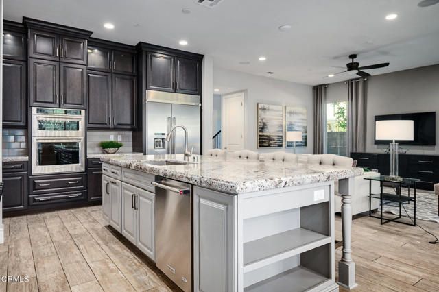 8300 Mariposa Court, West Hills (los Angeles), CA 91304