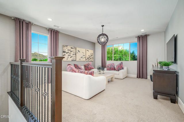 8300 Mariposa Court, West Hills (los Angeles), CA 91304