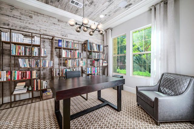 8300 Mariposa Court, West Hills (los Angeles), CA 91304