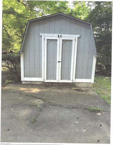 1514 Teague Lane, Kernersville, NC 27284