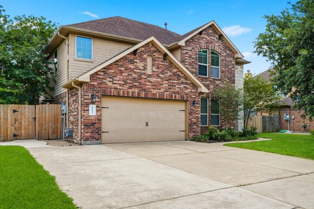 12022 Eagle Ridge Drive, Mont Belvieu, TX 77535