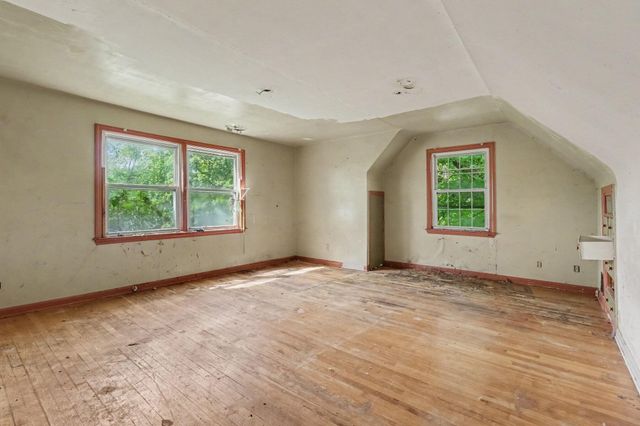 83 Greenbriar Avenue, Fort Mitchell, KY 41017