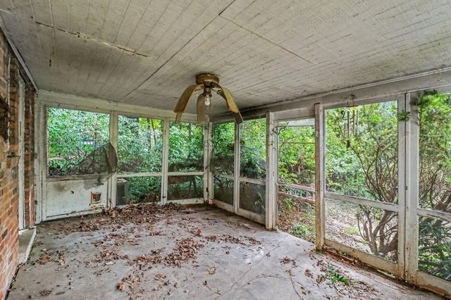 83 Greenbriar Avenue, Fort Mitchell, KY 41017