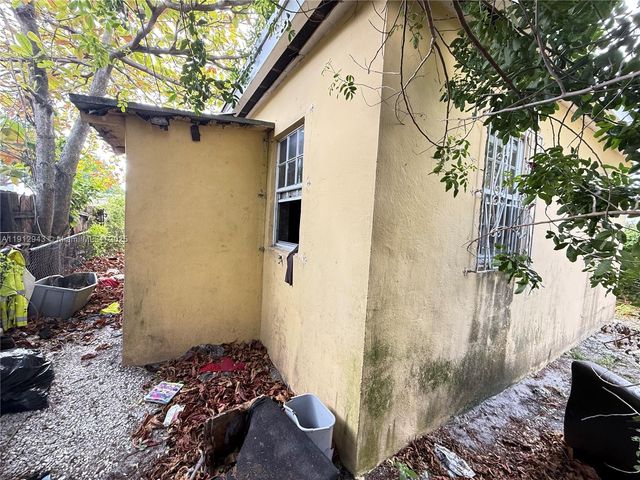 1865 NW 70th Street, Miami, FL 33147