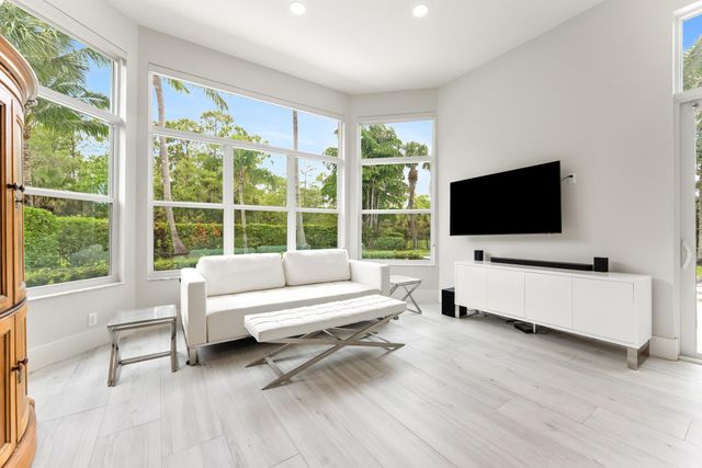 7737 Preserve Drive, West Palm Beach, FL 33412