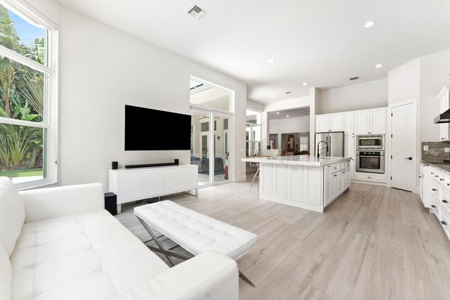 7737 Preserve Drive, West Palm Beach, FL 33412