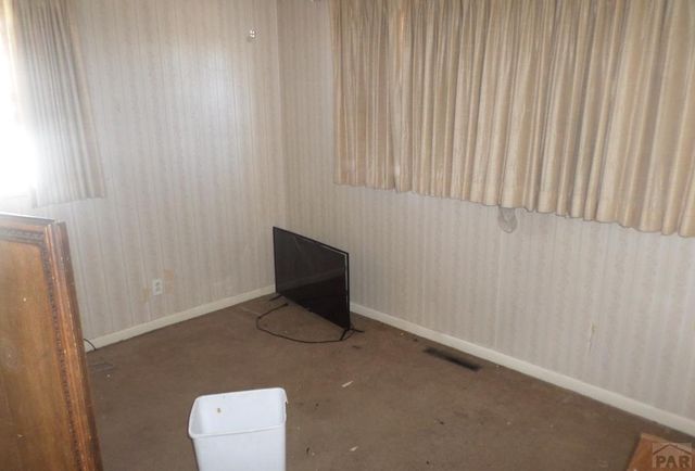 1629 Maplewood Dr, Pueblo, CO 81005