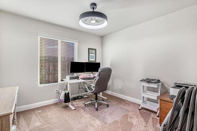 2424 Las Rosas Avenue, Clovis, CA 93619