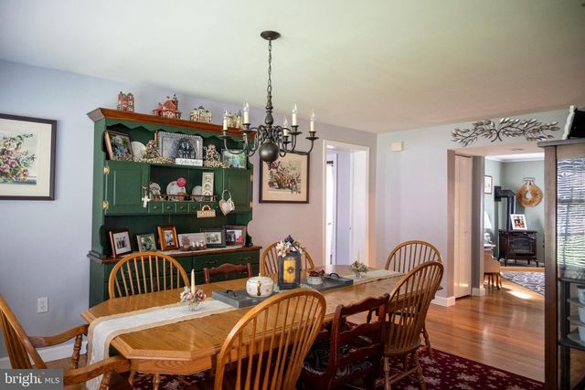 251 LAWNTON ROAD, Willow Grove, PA 19090