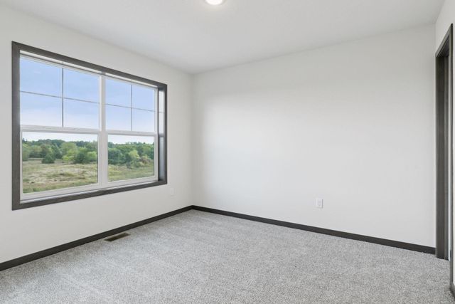 2840 219th Avenue NE, East Bethel, MN 55011