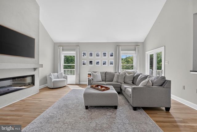 2299 WARNER RD, Lansdale, PA 19446