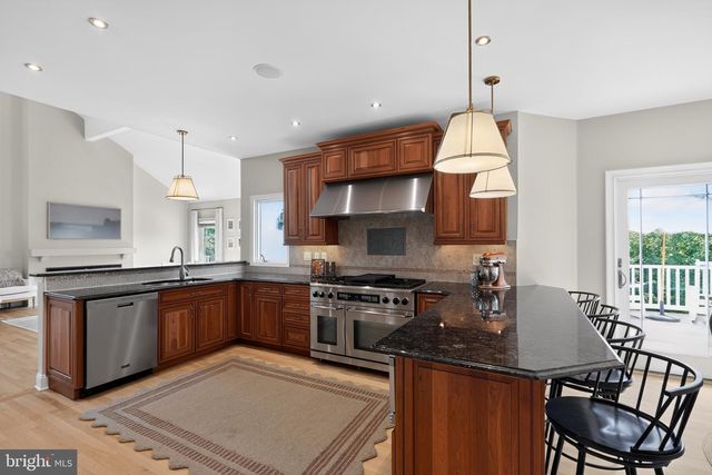 2299 WARNER RD, Lansdale, PA 19446