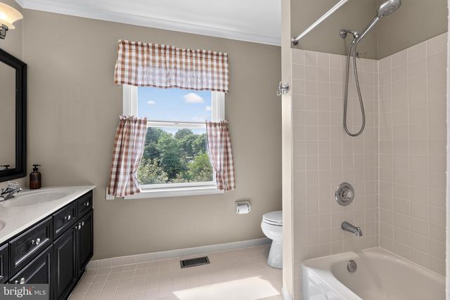 2299 WARNER RD, Lansdale, PA 19446
