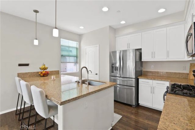 1895 Orizaba Avenue 104, Signal Hill, CA 90755