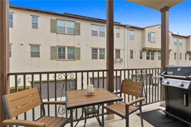 1895 Orizaba Avenue 104, Signal Hill, CA 90755