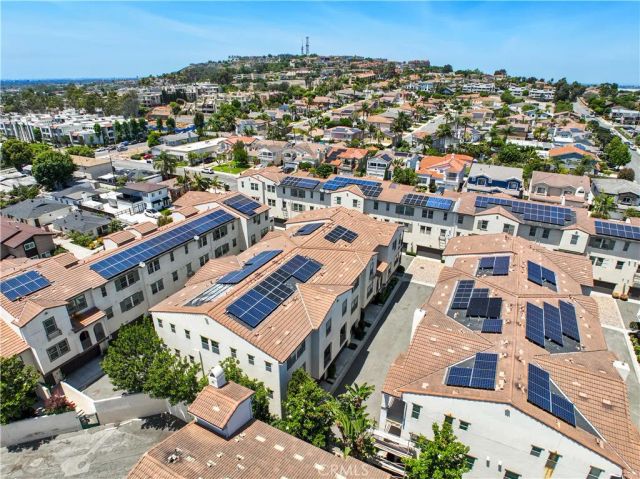 1895 Orizaba Avenue 104, Signal Hill, CA 90755