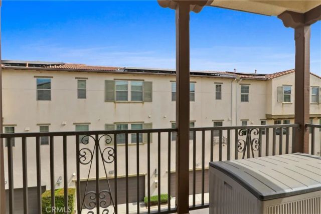 1895 Orizaba Avenue 104, Signal Hill, CA 90755
