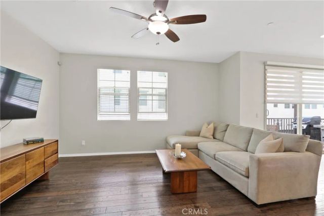 1895 Orizaba Avenue 104, Signal Hill, CA 90755