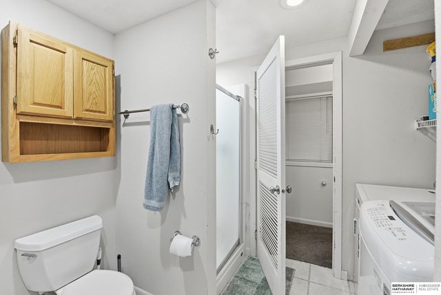 909 Ridgewood Court, Bellevue, NE 68005