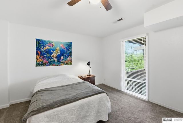909 Ridgewood Court, Bellevue, NE 68005