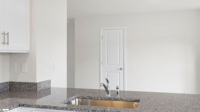 104 Elgin Drive, Laurens, SC 29360