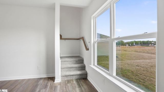 104 Elgin Drive, Laurens, SC 29360