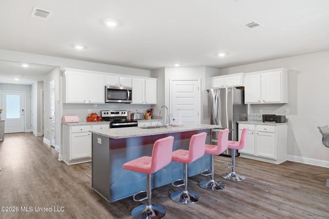 6602 Eastland Circle, Biloxi, MS 39532