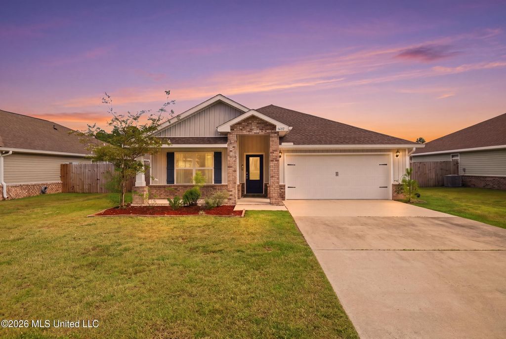 6602 Eastland Circle, Biloxi, MS 39532
