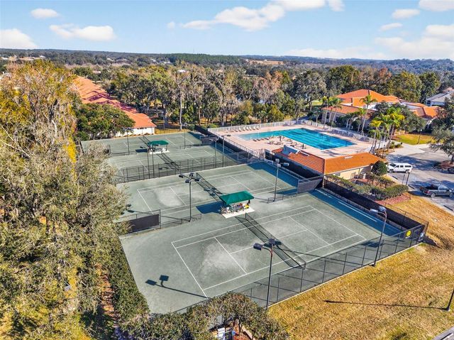 14174 THOROUGHBRED DRIVE, Dade City, FL 33525