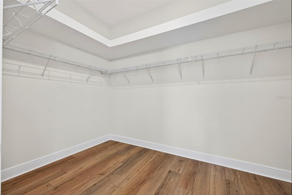 Image 22 of property listing at 14174 THOROUGHBRED DRIVE, Dade City, FL 33525