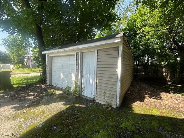 3568 E 114th Street, Cleveland, OH 44105