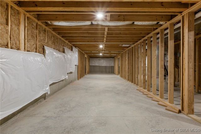 422 Pine Drive Circle, Henryville, IN 47126